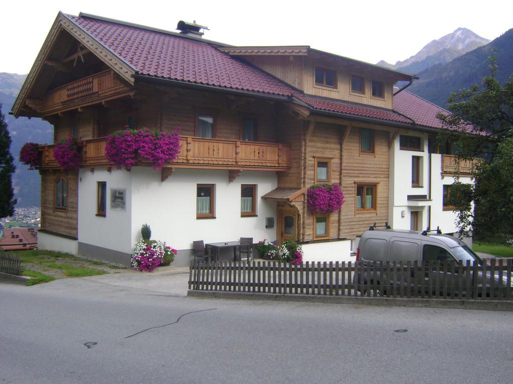 Haus Sonnegg Hotel Finkenberg Buitenkant foto