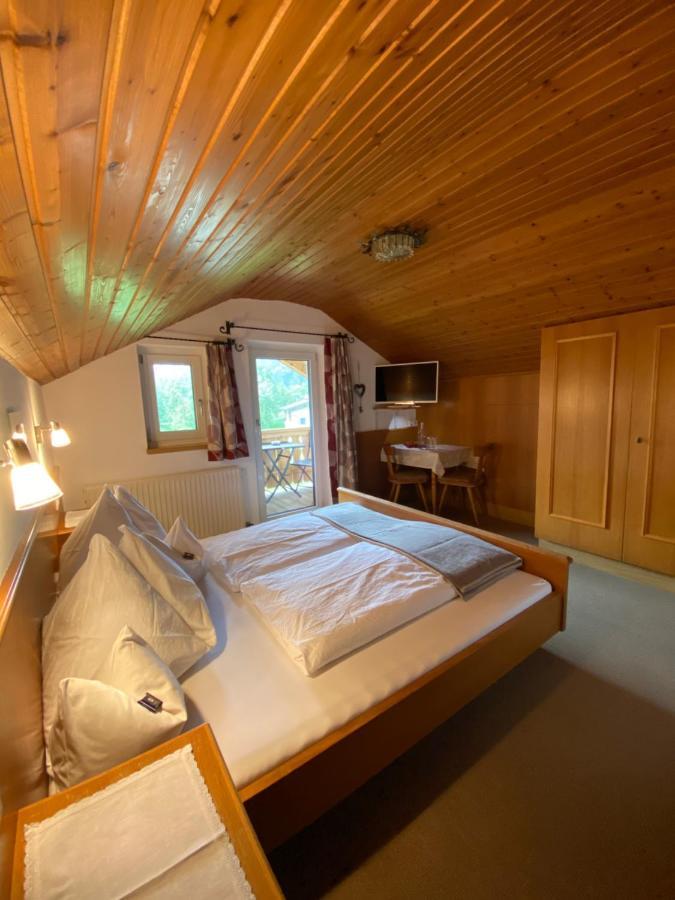 Haus Sonnegg Hotel Finkenberg Buitenkant foto
